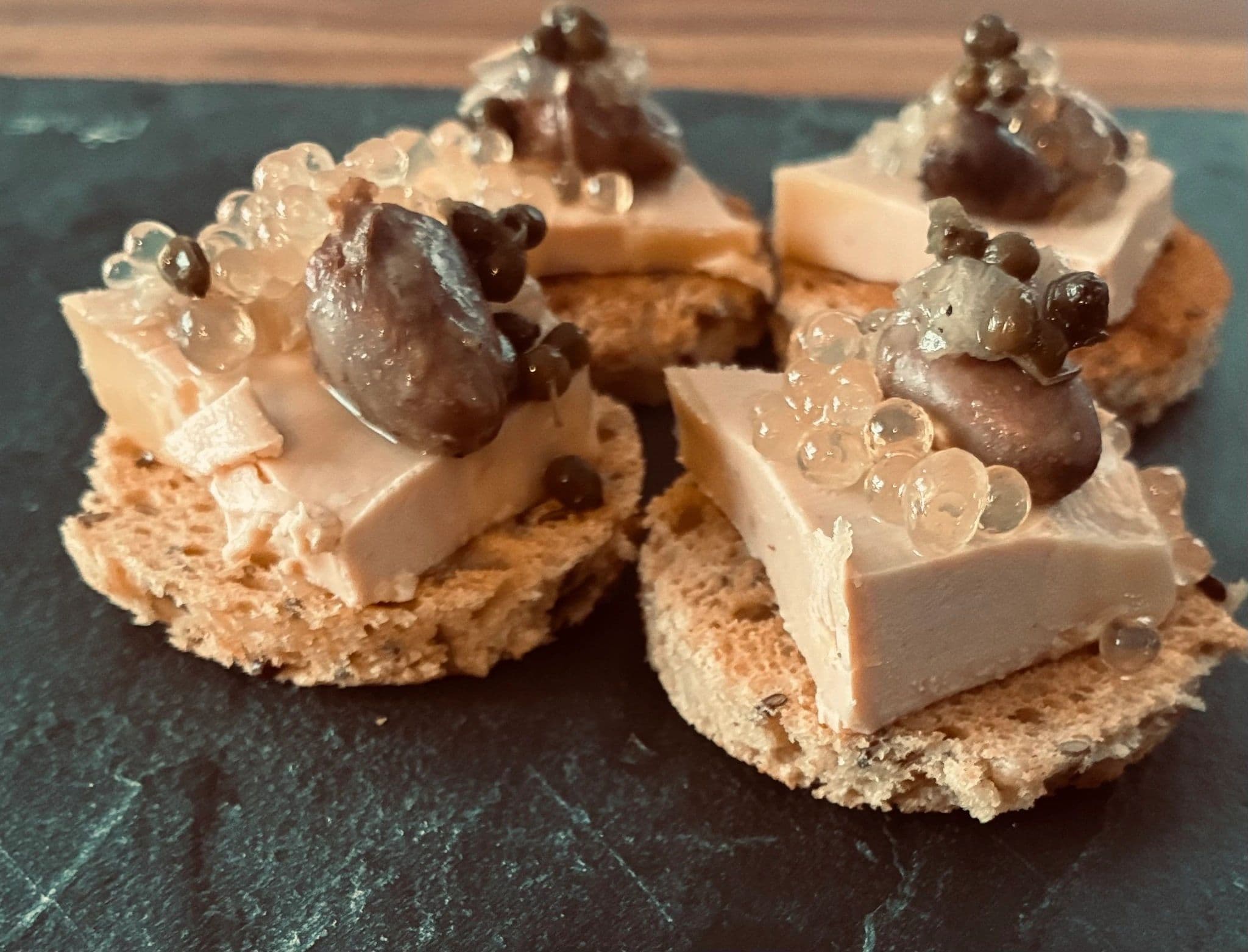 GROUSE HEART CANAPÉS WITH FOIE GRAS AND ICE CIDER PEARLS